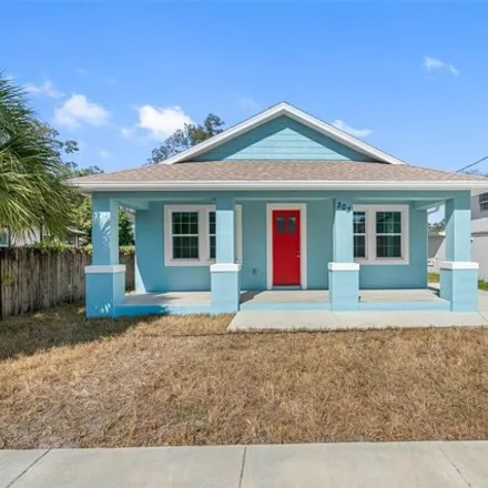 Buy this 3 bed house on 313 West Chelsea Street in Alice Heights, Tampa