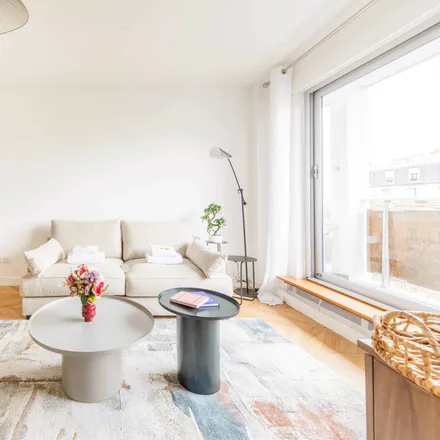 Rent this 1 bed apartment on 82 Boulevard de Reuilly in 75012 Paris, France