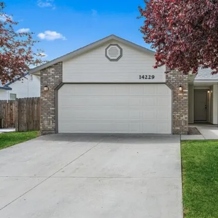 Buy this 3 bed house on 14225 Tara Street in Caldwell, ID 83607