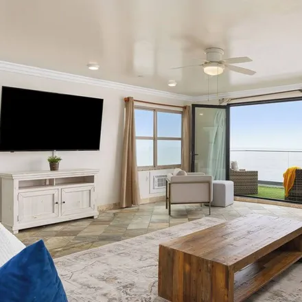 Image 2 - Oceanside, CA - House for rent
