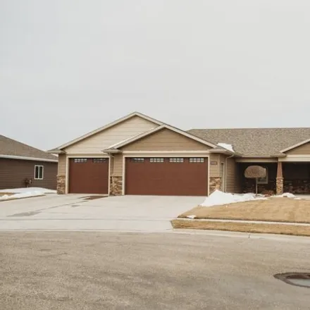 Buy this 3 bed house on 1799 South McCoy Street in Aberdeen, SD 57401