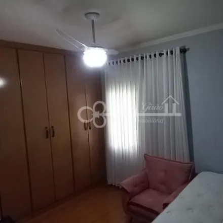 Buy this 2 bed apartment on Rua Tabapuã in Jardim Pedroso, Mauá - SP