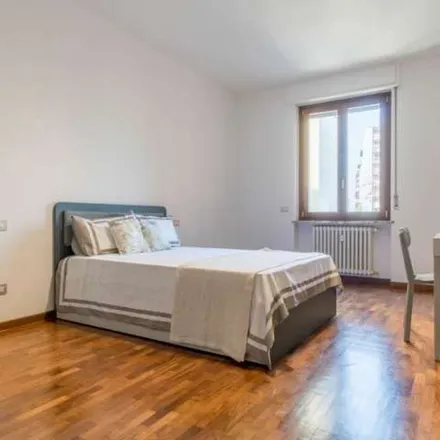 Image 3 - Via Luciano Zuccoli, 20125 Milan MI, Italy - Apartment for rent