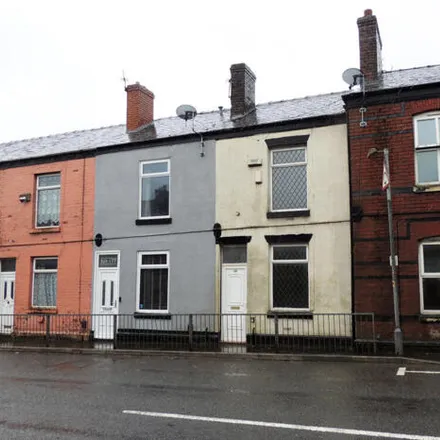 Buy this 2 bed townhouse on New Bury Community Learning Centre in Buckley Lane, Farnworth