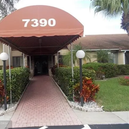 Rent this 2 bed condo on Oriole Golf Club in 8000 Northwest 18th Street, Margate