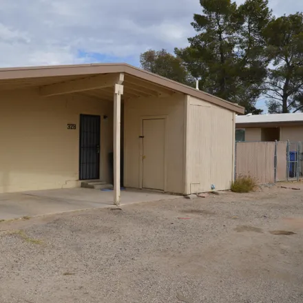 Rent this 2 bed townhouse on 328 West Navajo Road in Tucson, AZ 85705