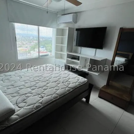 Rent this 2 bed apartment on Calle Los Almendros in 0816, San Francisco