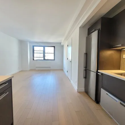 Rent this 1 bed apartment on 201 East 40th Street in New York, NY 10017