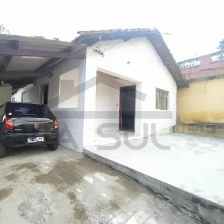 Buy this 3 bed house on Rua Candido Pereira da Silva in Centro, Juquitiba - SP