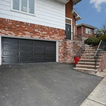 Rent this 4 bed house on 513 Winterburn Grv in Cliffside Park, New Jersey