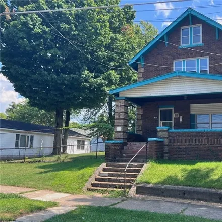 Buy this 3 bed house on 611 West 5th Street in Erie, PA 16507