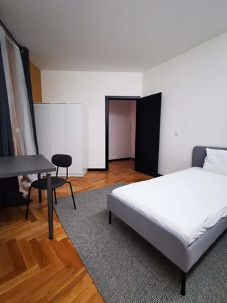 Rent this 8 bed room on Rua do Pico in 4200-491 Porto, Portugal