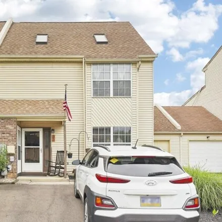 Buy this 2 bed condo on 75 Bellaire Drive in Hellings Corner, Middletown Township