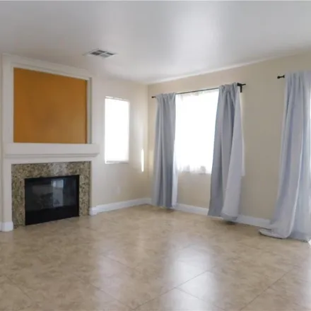 Image 3 - West Patrick Lane, Spring Valley, NV 89118, USA - House for rent