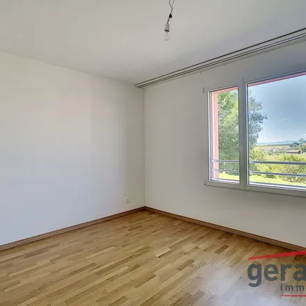 Rent this 5 bed apartment on Sonnenweg 3 in 3184 Wünnewil-Flamatt, Switzerland