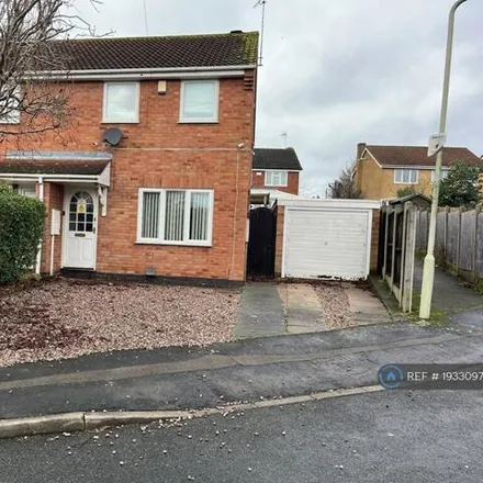 Rent this 3 bed duplex on Desford Road in Clover Close, Enderby