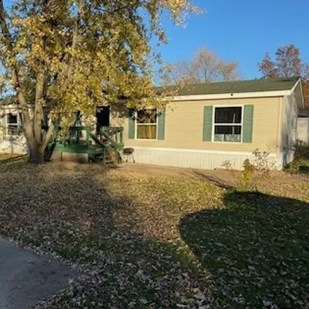 Buy this studio apartment on 457 Richland Street in Mahomet, Champaign County