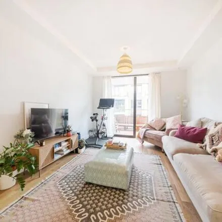 Image 1 - Greenacres House, 32 Knaresborough Drive, London, SW18 4FA, United Kingdom - Apartment for sale