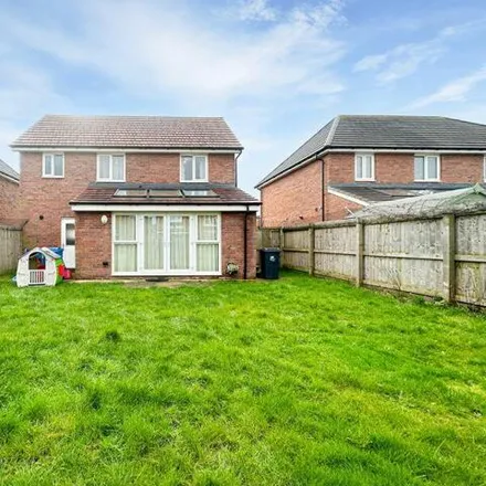Image 3 - Garrowby Drive, Knowsley, L36 4PF, United Kingdom - House for sale