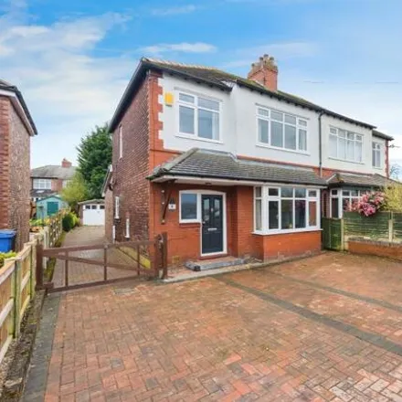 Buy this 3 bed duplex on Hillside Road in Stockport, SK6 1HS