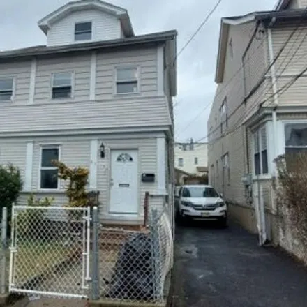 Rent this 3 bed house on 85 Sheridan Street in Irvington, NJ 07111