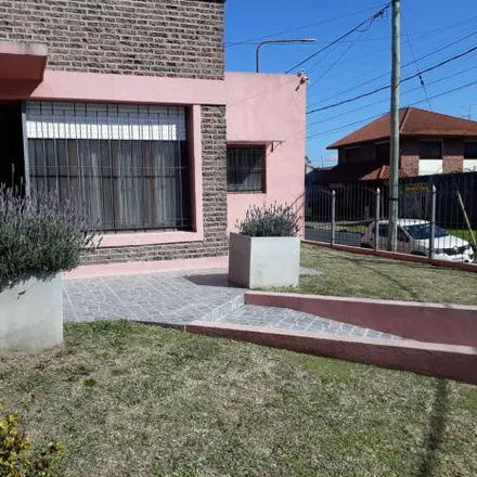 Buy this 3 bed house on Liniers 754 in Bernal Oeste, B1878 FDC Bernal