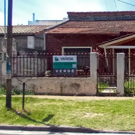 Buy this studio townhouse on 522 - Fray Justo Santamaría de Oro 5701 in Partido de Tres de Febrero, 1682 Caseros
