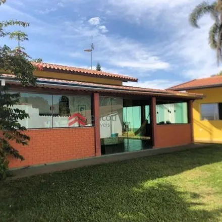 Buy this 2 bed house on Rua Jahu Medeiros Silva in Patrimônio do Jahú, Ibiúna - SP