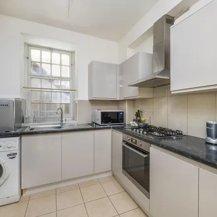 Rent this 2 bed apartment on 71 Queensway in London, W2 4QH