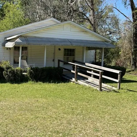 Rent this 3 bed house on 663 CR 162 in Laurens County, GA 31021