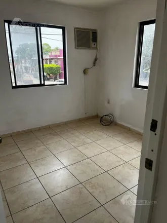 Buy this 5 bed house on Avenida Tamaulipas in 89510 Ciudad Madero, TAM