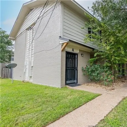 Image 1 - 1440 Summit Street, College Station, TX 77845, USA - House for rent