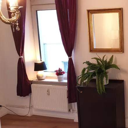 Rent this 7 bed apartment on Endenicher Straße 301 in 53121 Bonn, Germany