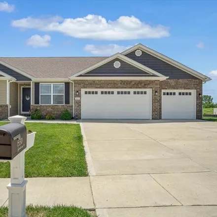 Buy this 5 bed house on unnamed road in Waterloo, IL 92298