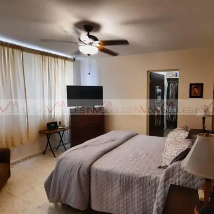 Buy this 3 bed house on Calle General Ignacio Zaragoza in Casco Urbano, 66239 San Pedro Garza García