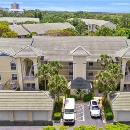 Buy this 3 bed condo on 15589 Cedarwood Lane in Collier County, FL 34110