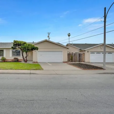 Image 2 - 5030 Royal Palm Drive, Fremont, CA 94538, USA - House for sale