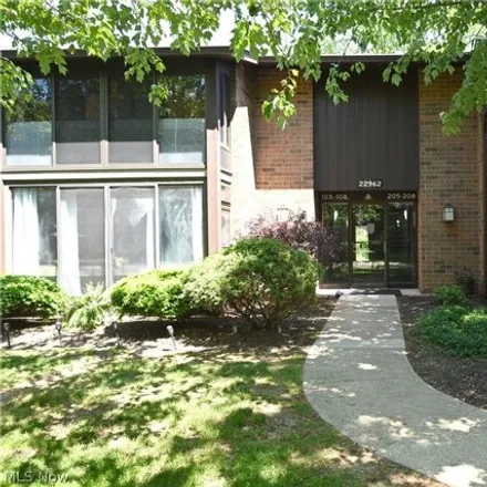 Buy this 2 bed condo on Maple Ridge Road in North Olmsted, OH 44126