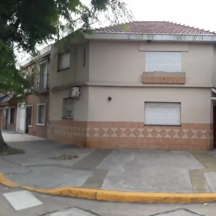 Buy this 3 bed house on Lisandro de la Torre 800 in Liniers, C1408 IGK Buenos Aires