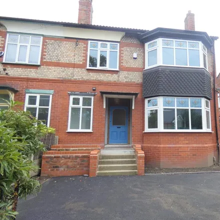 Rent this 6 bed duplex on 7 Gowan Road in Manchester, M16 8LR