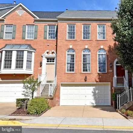 Rent this 4 bed townhouse on 8520 Harvest Oak Drive in Tysons, VA 22182
