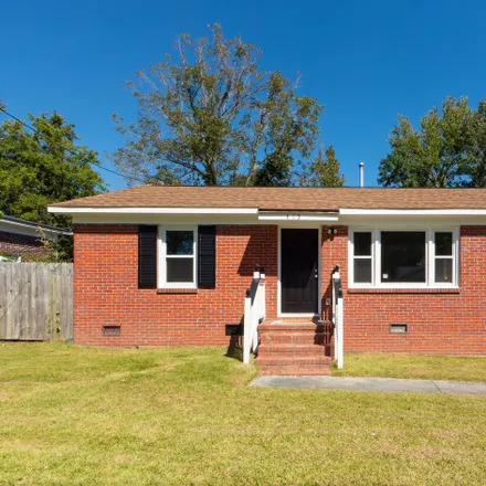 Buy this 3 bed house on 480 Sarah Drive in Boulder Bluff, Goose Creek