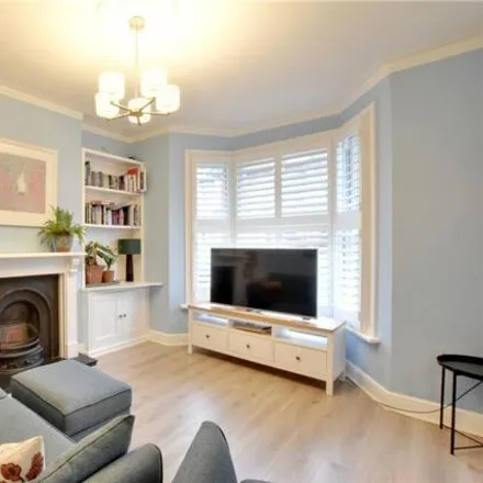 Image 3 - 33 Chevening Road, London, SE10 0LA, United Kingdom - Townhouse for sale