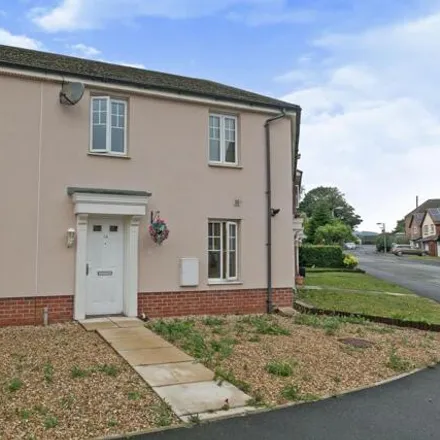 Image 2 - Hardwick Drive, Stansty, LL11 4FB, United Kingdom - Townhouse for sale