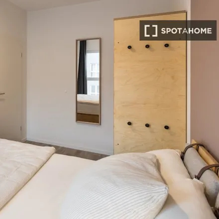 Rent this 4 bed room on Einbecker Straße 34 in 10317 Berlin, Germany
