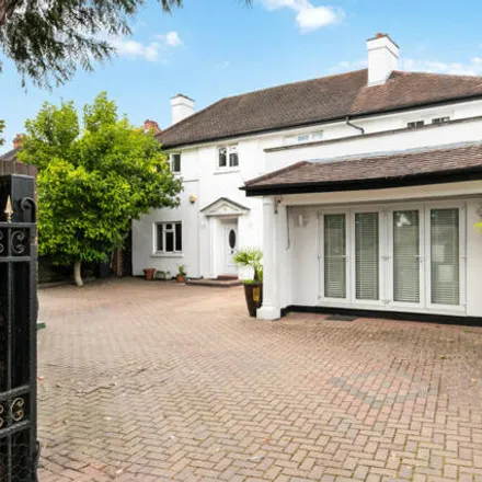 Buy this 5 bed house on Albion Road in Coombe Lane West, London