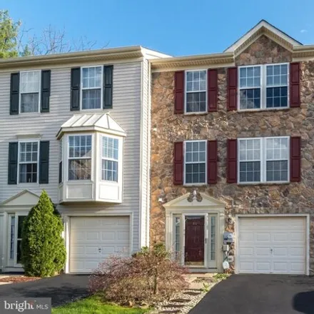 Rent this 3 bed townhouse on 543 Westfield Court in Richland Township, PA 18951