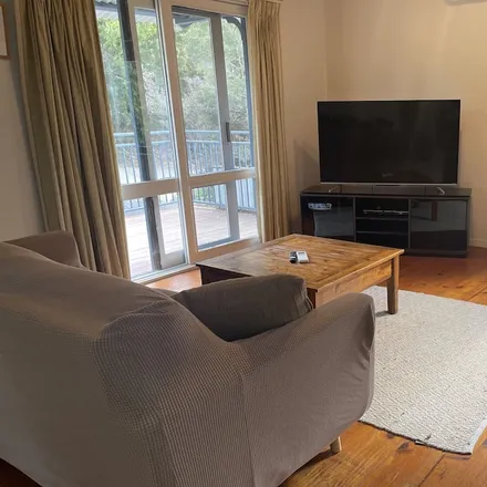 Rent this 6 bed house on Lorne VIC 3232