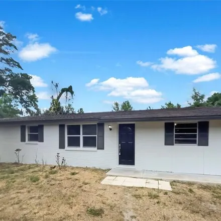 Buy this 3 bed house on 10362 Main Street in Thonotosassa, Hillsborough County