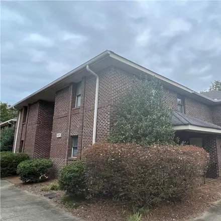 Image 2 - 1027 Ancestry Drive, Fayetteville, NC 28304, USA - Apartment for rent